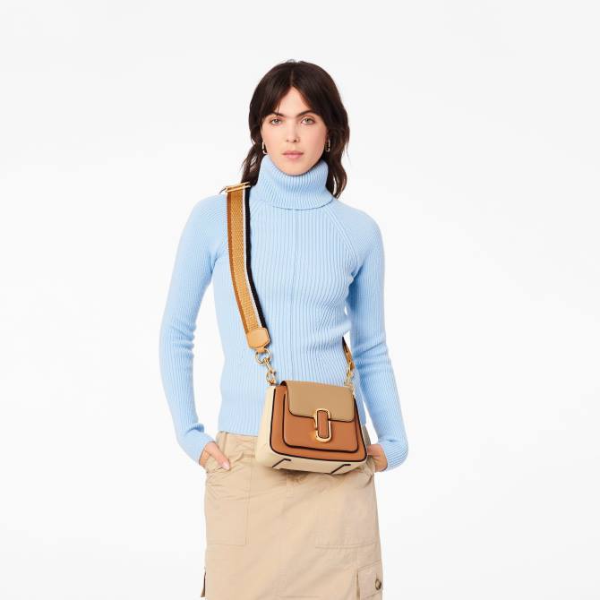 HN66222 Marc Jacobs mini torbica s lancem u boji