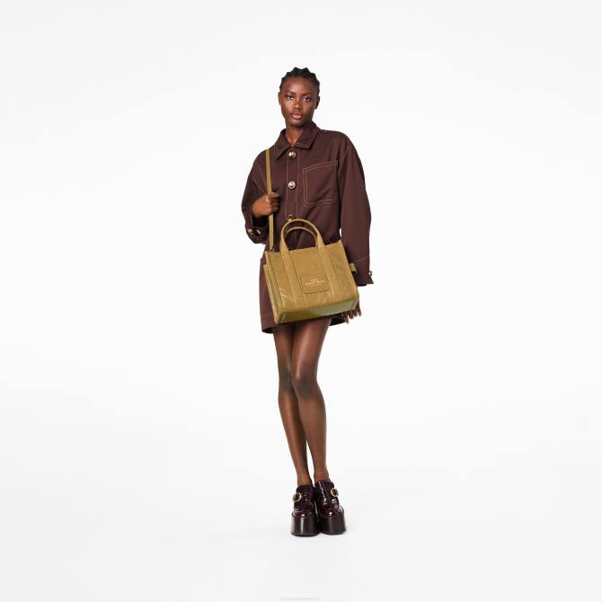 HN66112 Marc Jacobs sjajna naborana torba srednje veličine