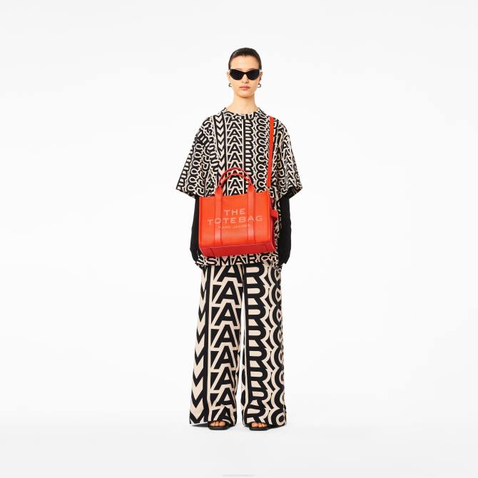 HN661 Marc Jacobs kožna torba srednje veličine