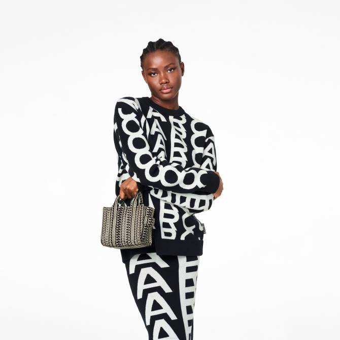 HN6679 Marc Jacobs kožna mikro torbica s monogramom